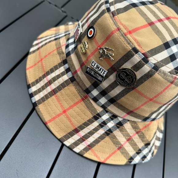 AUTHENTIC Burberry Hats main image 5